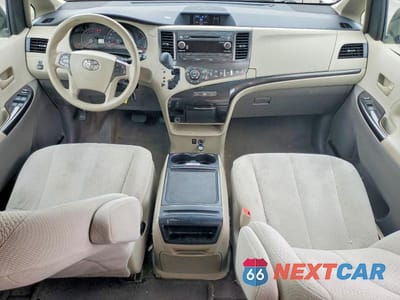 Zdjęcie 8 z 13 samochodu: 2014 TOYOTA SIENNA LE 8-PASSENGER VIN:5TDKK3DC4ES503754 - miniatura