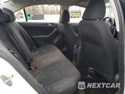 Zdjęcie 10 z 12 samochodu: 2015 VOLKSWAGEN JETTA BASE VIN:3VW2K7AJ6FM219616 - miniatura