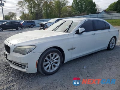 2013 BMW 740 LXI WBAYF4C56DD281538 - główne zdjęcie licytacji z USA - miniatura