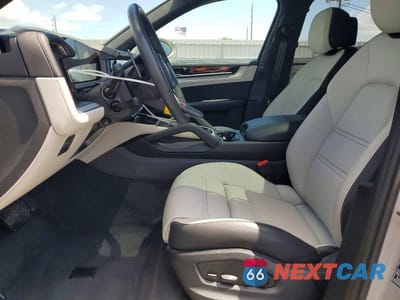 Zdjęcie 7 z 13 samochodu: 2025 PORSCHE CAYENNE VIN:WP1AA2AY8SDA03319 - miniatura