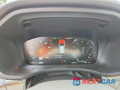 Zdjęcie 9 z 12 samochodu: 2018 VOLVO XC60 T5 MOMENTUM VIN:YV4102RK9J1024861 - miniatura