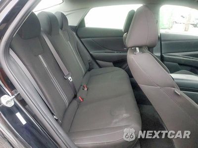 Zdjęcie 10 z 12 samochodu: 2022 HYUNDAI ELANTRA SEL VIN:KMHLM4AG8NU344692 - miniatura