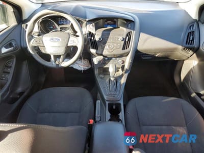 Zdjęcie 8 z 11 samochodu: 2018 FORD FOCUS SE VIN:1FADP3FE4JL215193 - miniatura