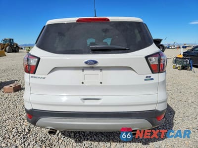Zdjęcie 6 z 13 samochodu: 2018 FORD ESCAPE SE VIN:1FMCU9GD4JUB45305 - miniatura
