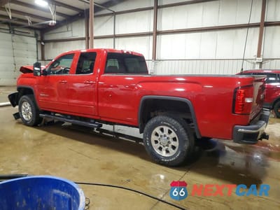 Drugie zdjęcie samochodu z przodu: 2015 GMC SIERRA K3500 SLE VIN:1GT522CG3FZ142559 - miniatura