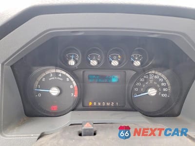 Zdjęcie 9 z 13 samochodu: 2013 FORD F250 SUPER DUTY VIN:1FTBF2A64DEB82252 - miniatura