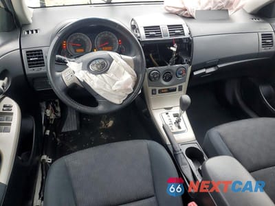 Zdjęcie 8 z 12 samochodu: 2010 TOYOTA COROLLA S VIN:1NXBU4EE1AZ354589 - miniatura