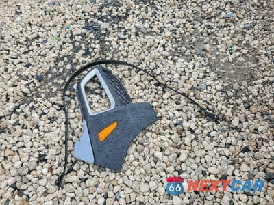 Zdjęcie 12 z 12 samochodu: 2018 HYUNDAI KONA SE VIN:KM8K12AA8JU090920 - miniatura