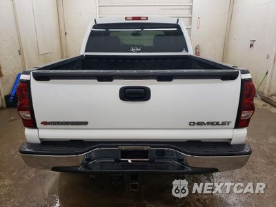 Zdjęcie 6 z 13 samochodu: 2005 CHEVROLET SILVERADO K1500 VIN:2GCEK13T151369246 - miniatura
