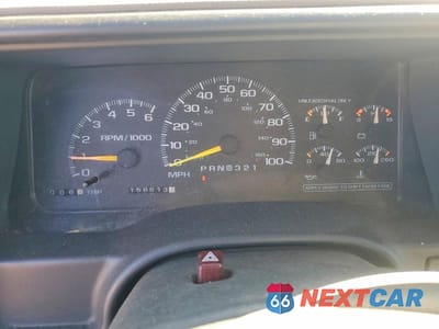 Zdjęcie 9 z 11 samochodu: 2000 CHEVROLET GMT-400 C3500 VIN:1GCGC33R2YF505211 - miniatura