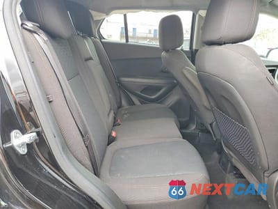 Zdjęcie 11 z 13 samochodu: 2021 CHEVROLET TRAX LS VIN:KL7CJKSB6MB301450 - miniatura