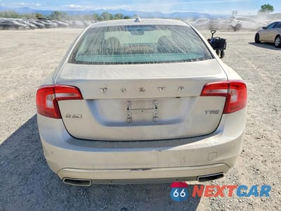 Zdjęcie 6 z 12 samochodu: 2017 VOLVO S60 PLATINUM VIN:LYV402HM3HB143706 - miniatura