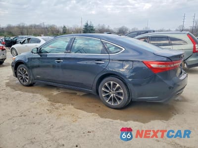 Drugie zdjęcie samochodu z przodu: 2018 TOYOTA AVALON HYBRID XLE PREMIUM VIN:4T1BD1EB4JU062553 - miniatura