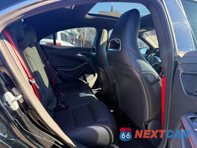 Zdjęcie 8 z 11 samochodu: 2014 MERCEDES-BENZ CLA 45 AMG VIN:WDDSJ5CB3EN087991 - miniatura