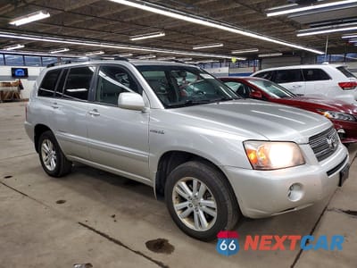 Czwarte zdjęcie samochodu z boku: 2007 TOYOTA HIGHLANDER HYBRID LIMITED VIN:JTEEW21A070034694 - miniatura