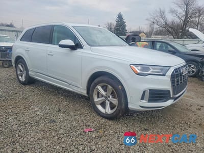 Czwarte zdjęcie samochodu z boku: 2022 AUDI Q7 PREMIUM VIN:WA1AJBF74ND002863 - miniatura