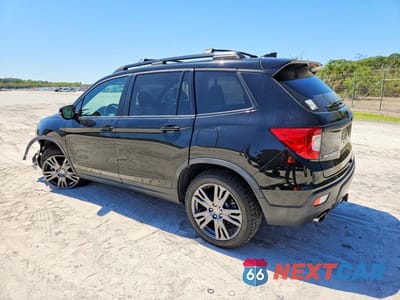 Drugie zdjęcie samochodu z przodu: 2019 HONDA PASSPORT EXL VIN:5FNYF8H51KB010590 - miniatura