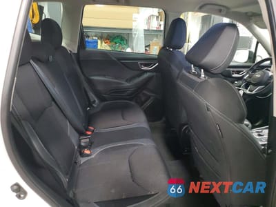 Zdjęcie 11 z 14 samochodu: 2022 SUBARU FORESTER CONVENIENCE VIN:JF2SKEDC9NH449854 - miniatura