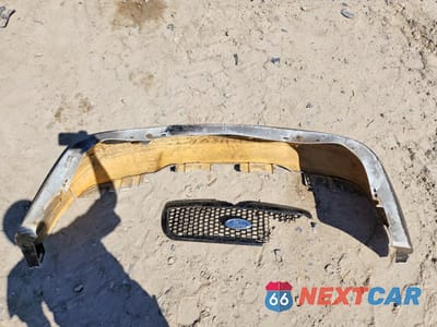 Zdjęcie 12 z 13 samochodu: 2008 FORD CROWN VICTORIA POLICE INTERCEPTOR VIN:2FAFP71V48X141603 - miniatura