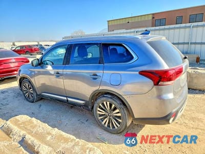 Drugie zdjęcie samochodu z przodu: 2020 MITSUBISHI OUTLANDER SE VIN:JA4AZ3A36LZ036113 - miniatura