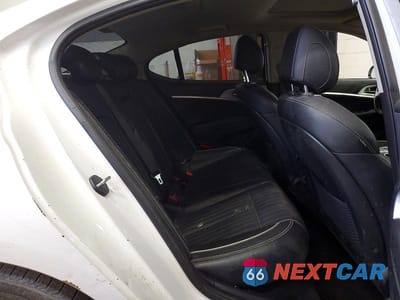 Zdjęcie 10 z 11 samochodu: 2020 GENESIS G70 2.0T VIN:KMTG34LA3LU063190 - miniatura