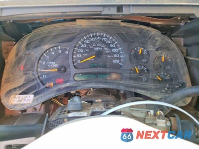 Zdjęcie 9 z 12 samochodu: 2003 CHEVROLET SUBURBAN K1500 VIN:3GNFK16T43G188721 - miniatura