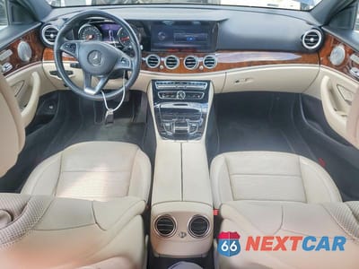 Zdjęcie 8 z 11 samochodu: 2017 MERCEDES-BENZ E 300 VIN:WDDZF4JB0HA160498 - miniatura