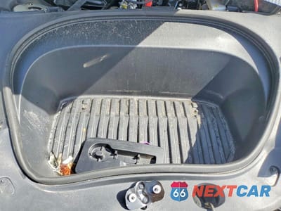 Zdjęcie 11 z 11 samochodu: 2025 TESLA MODEL 3 VIN:5YJ3E1EAXSF926092 - miniatura