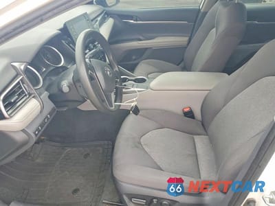 Zdjęcie 7 z 12 samochodu: 2023 TOYOTA CAMRY LE VIN:4T1C11AK1PU106505 - miniatura