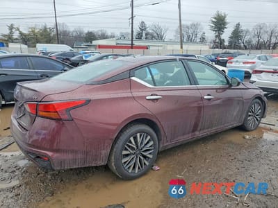 Trzecie zdjęcie samochodu z tyłu: 2024 NISSAN ALTIMA 2.5 SV VIN:1N4BL4DV7RN310732 - miniatura
