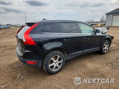 Trzecie zdjęcie samochodu z tyłu: 2013 VOLVO XC60 T6 VIN:YV4902DZ2D2398458 - miniatura
