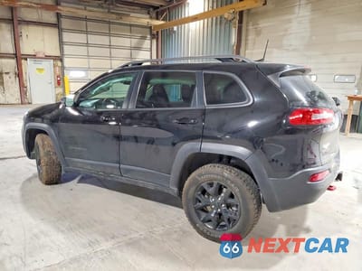 Drugie zdjęcie samochodu z przodu: 2017 JEEP CHEROKEE TRAILHAWK VIN:1C4PJMBS1HD226666 - miniatura