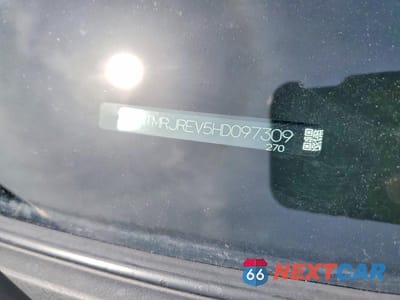 Zdjęcie 13 z 13 samochodu: 2017 TOYOTA RAV4 HYBRID XLE VIN:JTMRJREV5HD097309 - miniatura