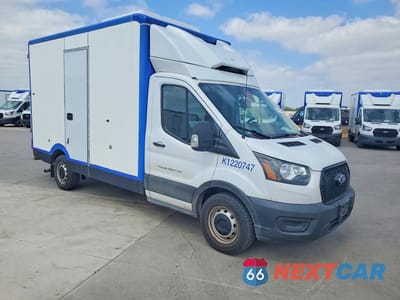 Czwarte zdjęcie samochodu z boku: 2022 FORD TRANSIT T-350 VIN:1FDBW5Z80NKA01718 - miniatura