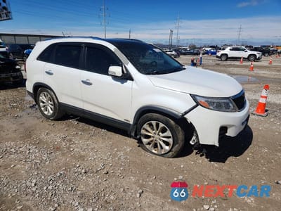 Czwarte zdjęcie samochodu z boku: 2015 KIA SORENTO EX VIN:5XYKUDA7XFG611107 - miniatura