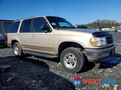 Czwarte zdjęcie samochodu z boku: 1998 FORD EXPLORER VIN:1FMZU34X8WZA98229 - miniatura