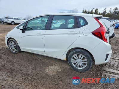 Drugie zdjęcie samochodu z przodu: 2015 HONDA FIT LX VIN:3HGGK5H51FM105966 - miniatura