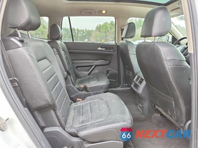 Zdjęcie 11 z 14 samochodu: 2018 VOLKSWAGEN ATLAS SEL PREMIUM VIN:1V2NR2CA7JC542366 - miniatura