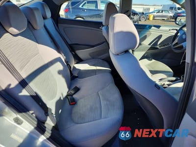 Zdjęcie 10 z 11 samochodu: 2016 HYUNDAI ACCENT SE VIN:KMHCT4AE6GU038398 - miniatura