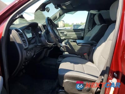 Zdjęcie 7 z 11 samochodu: 2021 RAM 1500 BIG HORN VIN:1C6SRFFT9MN559436 - miniatura