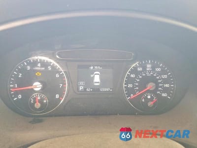 Zdjęcie 9 z 13 samochodu: 2019 KIA SORENTO LX VIN:5XYPG4A33KG439331 - miniatura