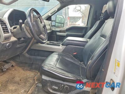 Zdjęcie 7 z 13 samochodu: 2018 FORD F350 SUPER DUTY VIN:1FT8W3BT5JEB50927 - miniatura