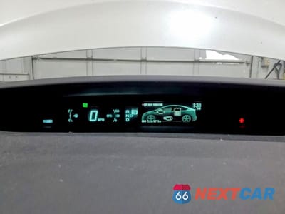 Zdjęcie 9 z 12 samochodu: 2014 TOYOTA PRIUS FOUR VIN:JTDKN3DU0E0389755 - miniatura