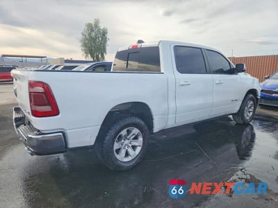 Trzecie zdjęcie samochodu z tyłu: 2023 RAM 1500 LARAMIE VIN:1C6SRFJM0PN557529 - miniatura