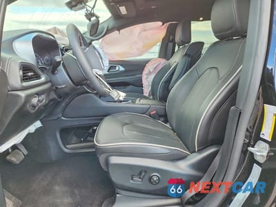 Zdjęcie 7 z 13 samochodu: 2026 CHRYSLER PACIFICA LIMITED VIN:2C4RC3GG8TR211508 - miniatura