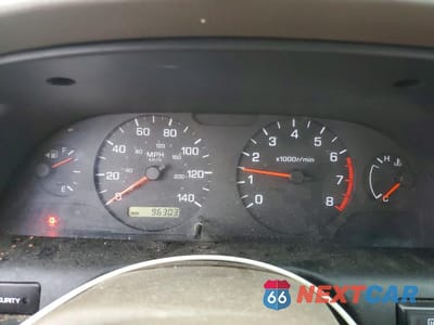 Zdjęcie 9 z 13 samochodu: 2001 NISSAN ALTIMA XE VIN:1N4DL01D11C202586 - miniatura