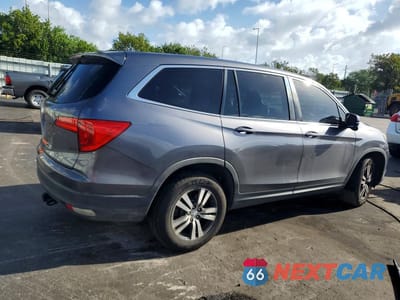 Trzecie zdjęcie samochodu z tyłu: 2018 HONDA PILOT EX VIN:5FNYF5H30JB006588 - miniatura