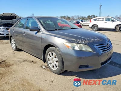 Czwarte zdjęcie samochodu z boku: 2008 TOYOTA CAMRY HYBRID BASE VIN:JTNBB46K183046235 - miniatura