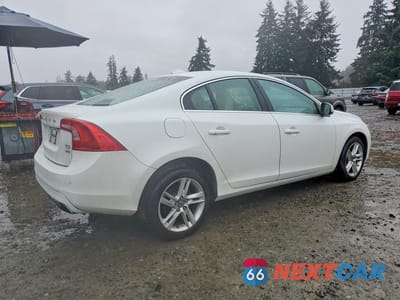 Trzecie zdjęcie samochodu z tyłu: 2015 VOLVO S60 PLATINUM VIN:YV1612TM9F2333595 - miniatura