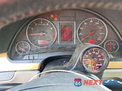 Zdjęcie 9 z 12 samochodu: 2002 AUDI A4 1.8T QUATTRO VIN:WAULC68E22A225831 - miniatura